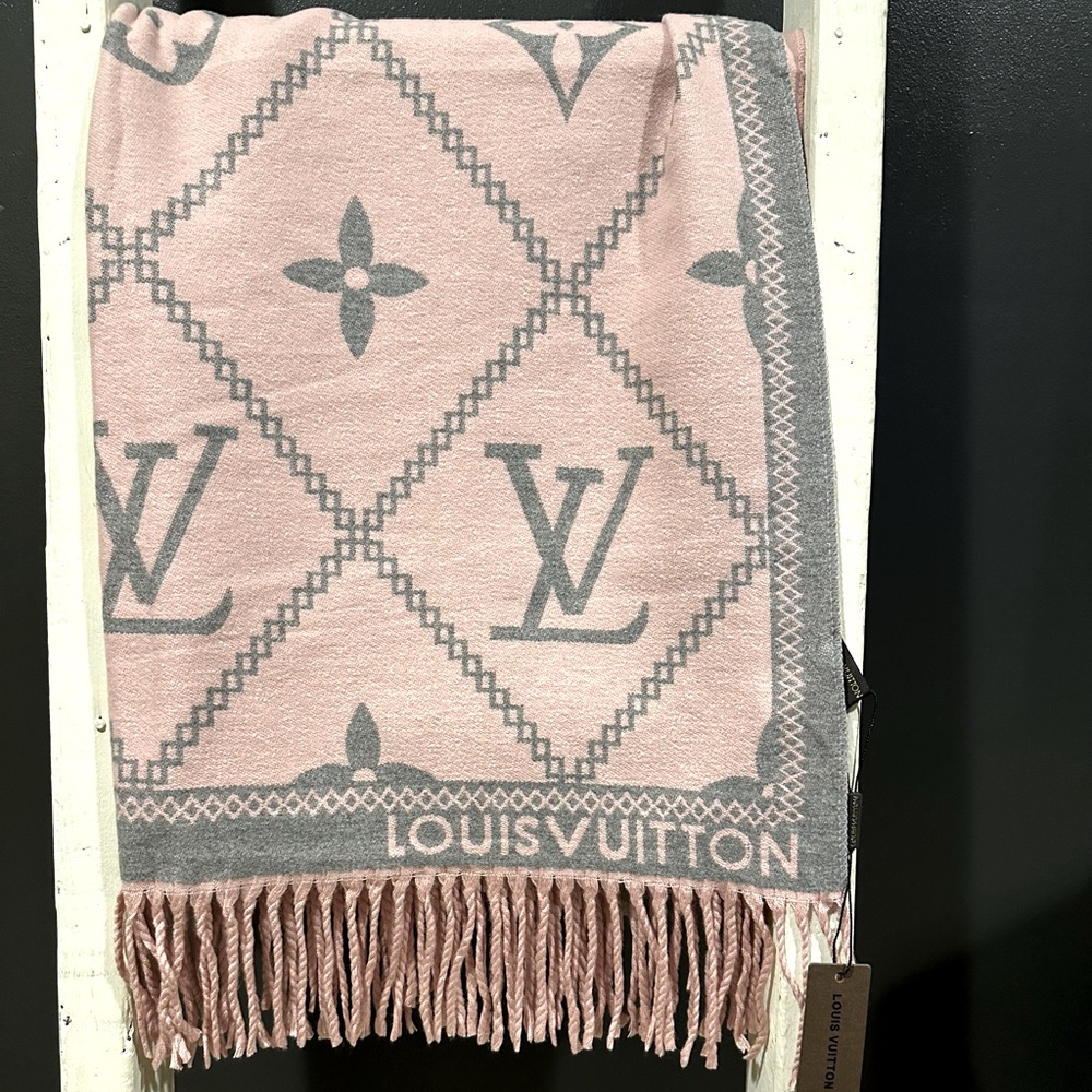 Beautiful Cashmere Scarf